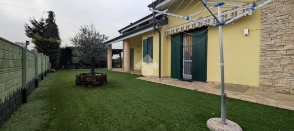 3 bedrooms Villa in Cavernago, Italy No. 360478 27
