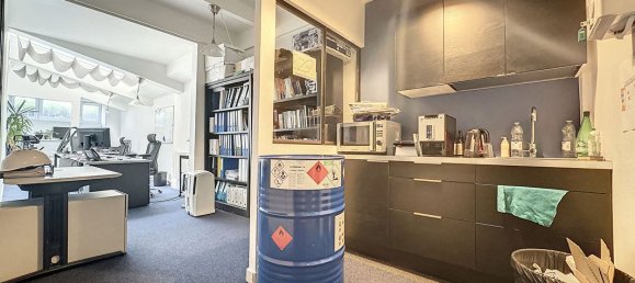 4 rooms Apartment in Paris, France No. 188794 6