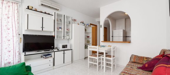 2 bedrooms Apartment in Torrevieja, Spain No. 143707 2