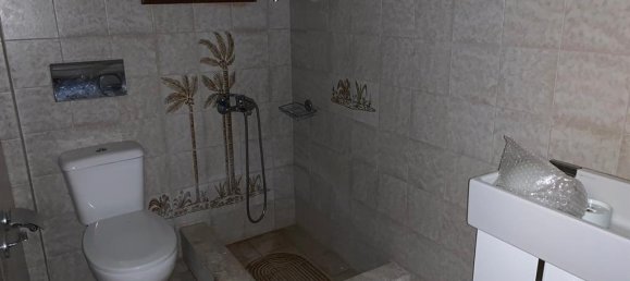 7 bedrooms Commercial property in Epanomi, Greece No. 4201 28