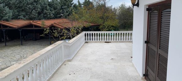 7 bedrooms Commercial property in Epanomi, Greece No. 4201 6