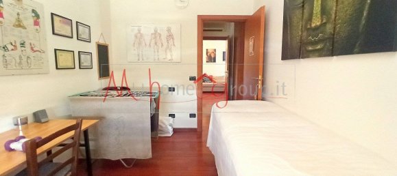 2 bedrooms Apartment in Ponte San Nicolò, Italy No. 347200 5