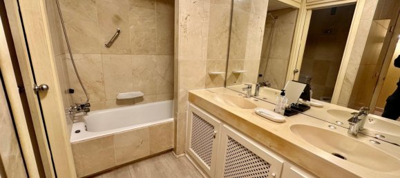 4 غرف نوم شقة في Marbella, Spain رقم 135637 11