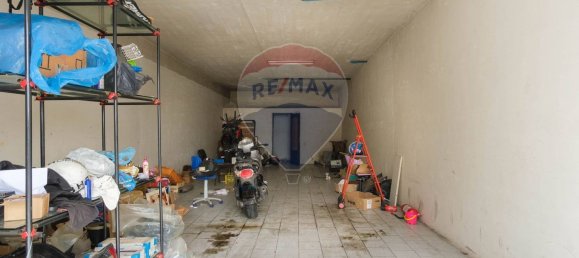 Коммерческая недвижимость 82м² в Сан Пьетро Кларенца, Италия № 119220 3