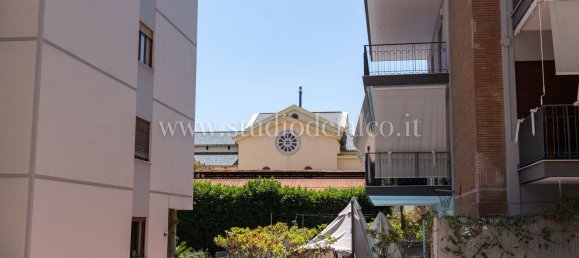 4 chambres Appartement à Naples, Italy No. 327460 2