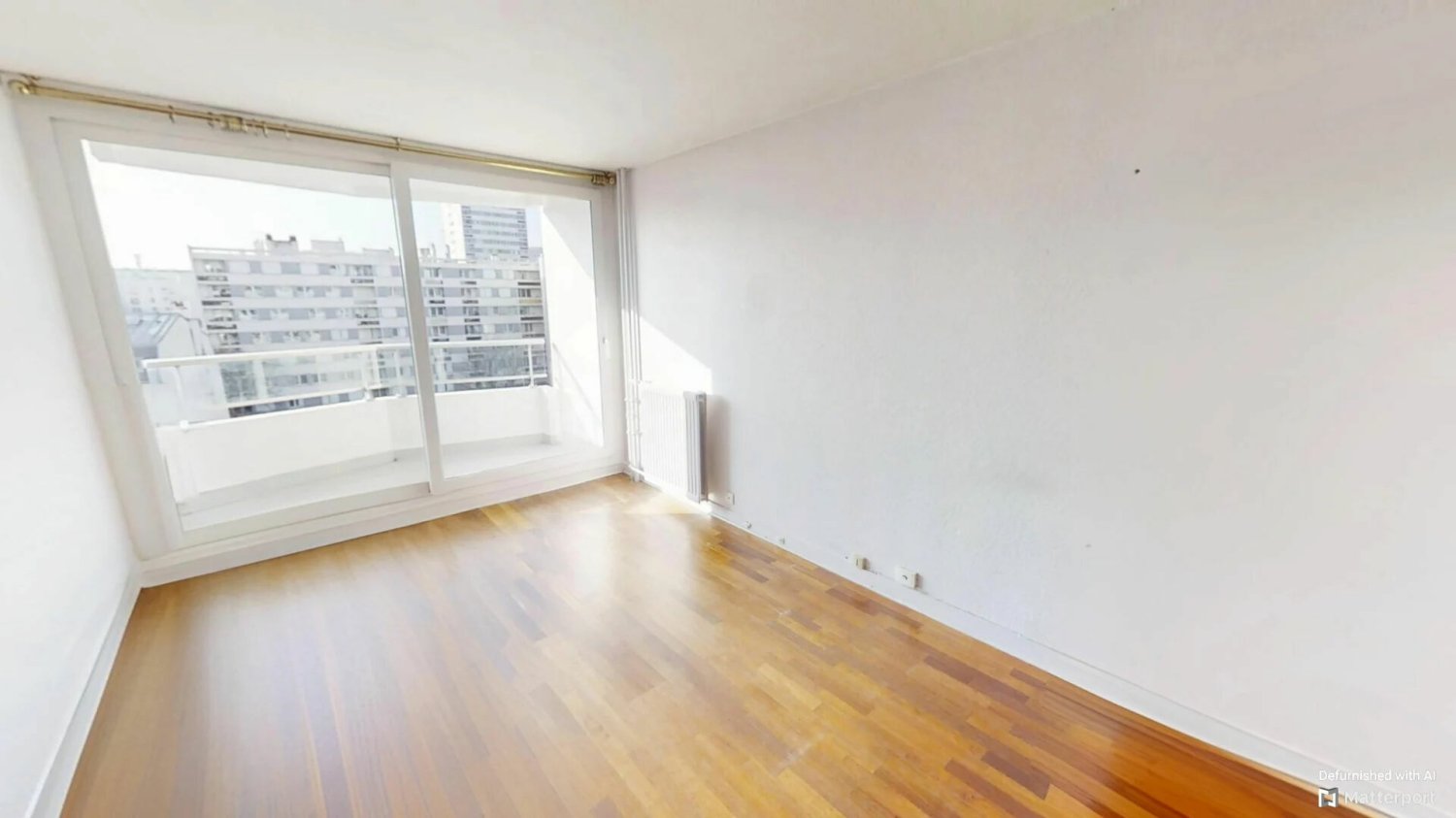 Studio in Paris, France No. 140302