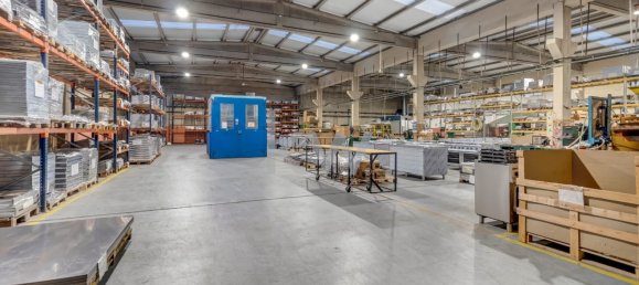 Almacén en Oeiras, Portugal 3114 m² No. 185973 5