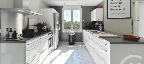 3 bedrooms Villa in Gard, France No. 294468 13