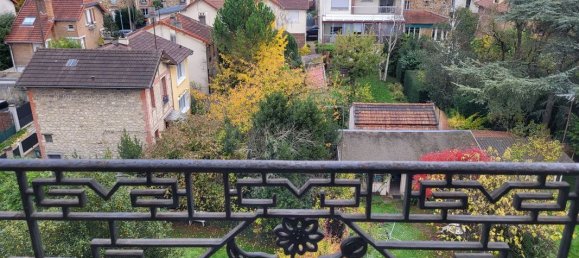 1 bedroom Apartment in Clamart, France No. 161853 2