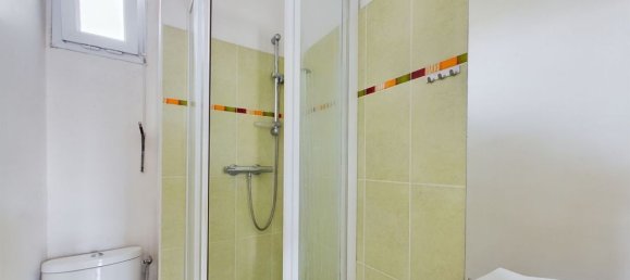 1 bedroom Apartment in Clamart, France No. 161853 9