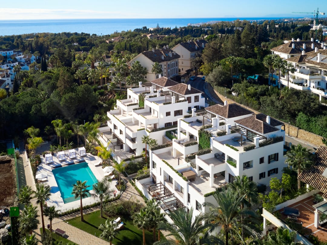 4 bedrooms Apartment in Marbella, Spain No. 4387