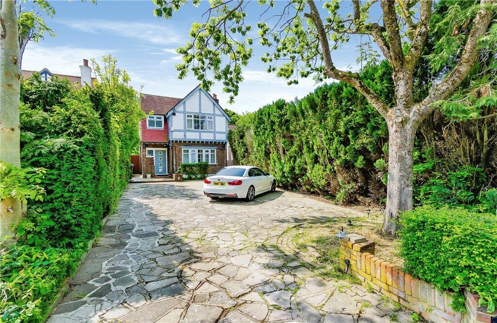 4 bedrooms House in Shirley, United Kingdom No. 8136