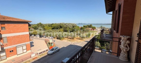Apartamento de 2 dormitorios en Castiglione del Lago, Italy No. 356555 23
