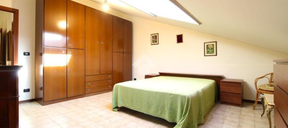 3غرفة شقة في Mirandola, Italy رقم 167225 13