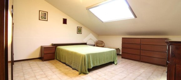 3غرفة شقة في Mirandola, Italy رقم 167225 15