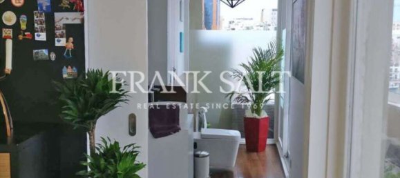2 bedrooms Apartment in Saint Julian's, Malta No. 6912 3