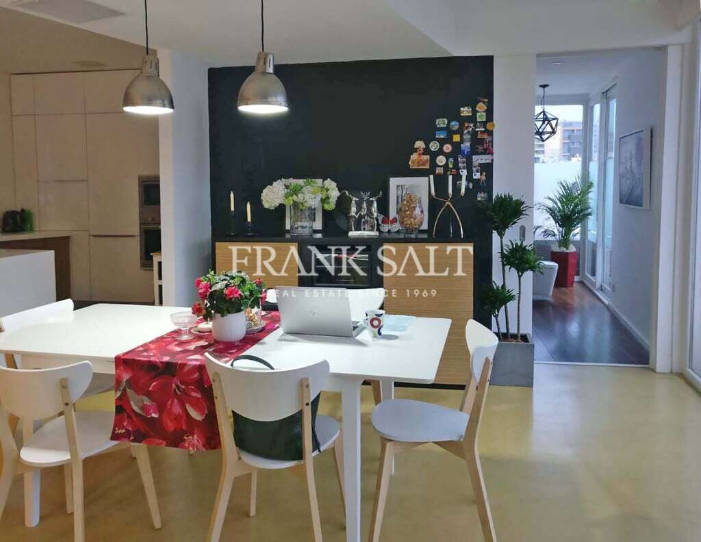 2 bedrooms Apartment in Saint Julian's, Malta No. 6912