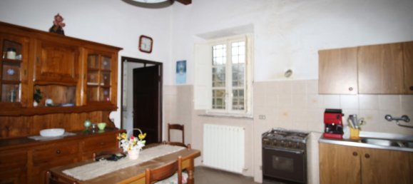 4 rooms House in Lucca, Italy No. 41497 7