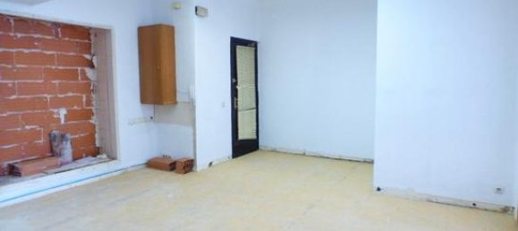 124m² Office in Badalona, Spain No. 166029 6