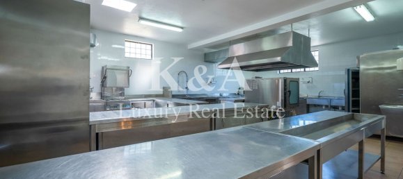 Propriété commerciale à Almancil, Portugal 464m² No. 190859 2