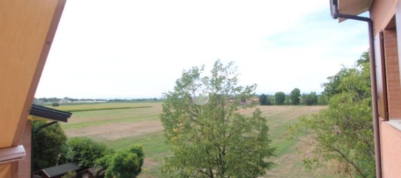 Dúplex de 4 habitaciónes en Bomporto, Italy No. 290515 8