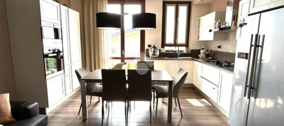 Dúplex de 4 habitaciónes en Bomporto, Italy No. 290515 2