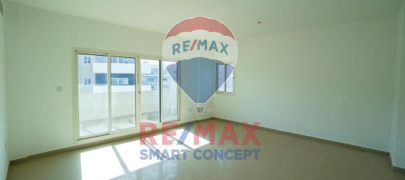3 bedrooms Apartment in Al Reef, UAE No. 42902 2