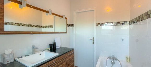 3 Schlafzimmer Haus in Courville-sur-Eure, France, Nr. 55114 12