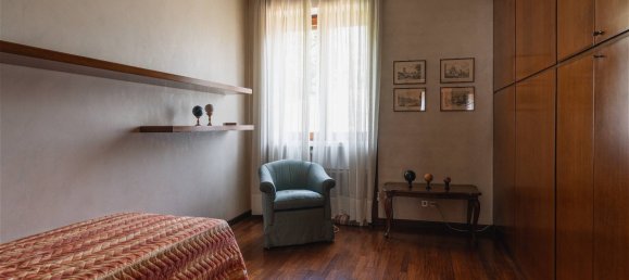 5 bedrooms Apartment in Milan, Italy No. 320760 23