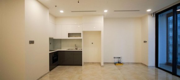 2 rooms Office in District 1, Vietnam No. 18037 8