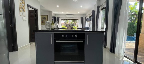 Кафе / ресторан с 4 спальнями в Паттайя, Таиланд № 4055 6