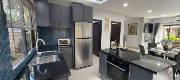 Кафе / ресторан с 4 спальнями в Паттайя, Таиланд № 4055 5