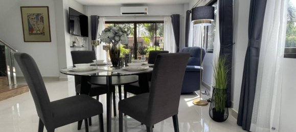 Кафе / ресторан с 4 спальнями в Паттайя, Таиланд № 4055 4