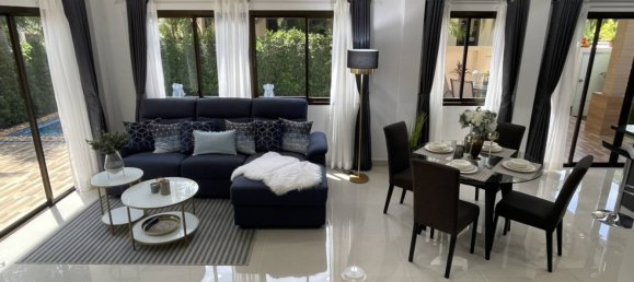 Кафе / ресторан с 4 спальнями в Паттайя, Таиланд № 4055 9