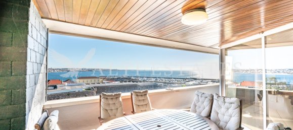 3 bedrooms Penthouse in Cascais, Portugal No. 119923 13