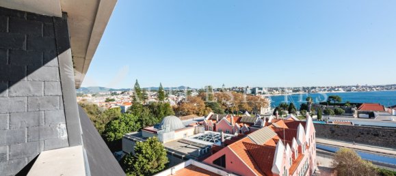 3 bedrooms Penthouse in Cascais, Portugal No. 119923 14