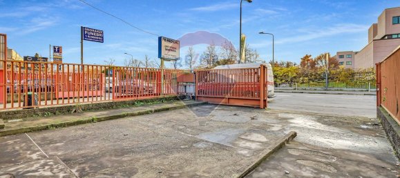 100m² Commercial property in Pieve Emanuele, Italy No. 265487 23