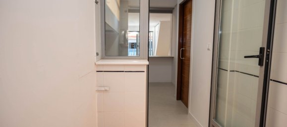 2 bedrooms Penthouse in Torrevieja, Spain No. 43482 2