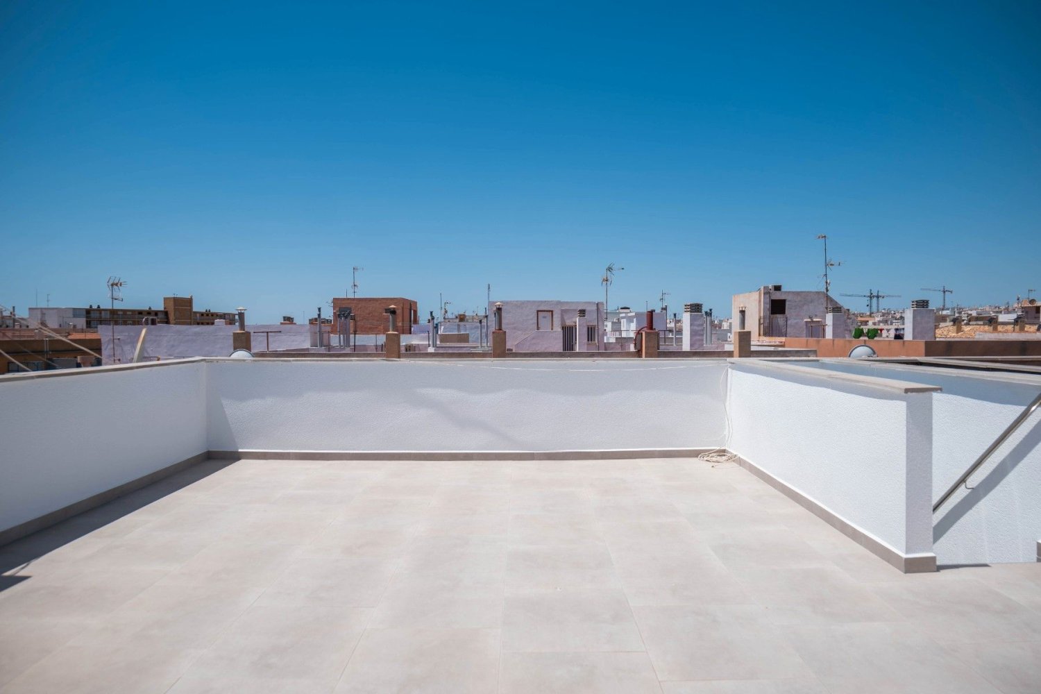 2 bedrooms Penthouse in Torrevieja, Spain No. 43482