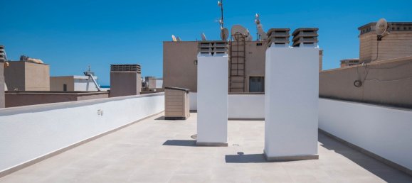 2 bedrooms Penthouse in Torrevieja, Spain No. 43482 18