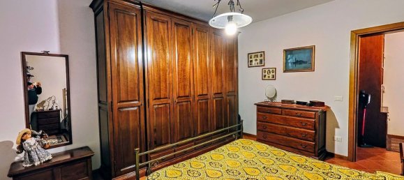 8 rooms Villa in Ponte Buggianese, Italy No. 275704 25