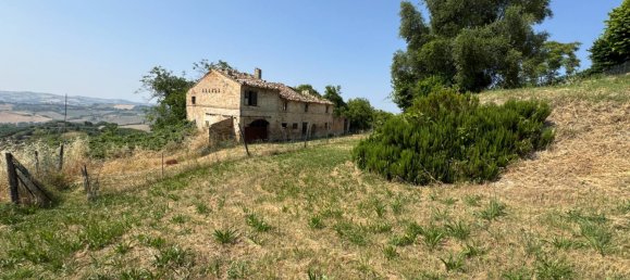 3 bedrooms House in Ponzano di Fermo, Italy No. 361434 3