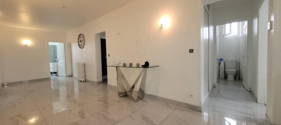 3 bedrooms House in Saint-Aubin-en-Bray, France No. 157265 3