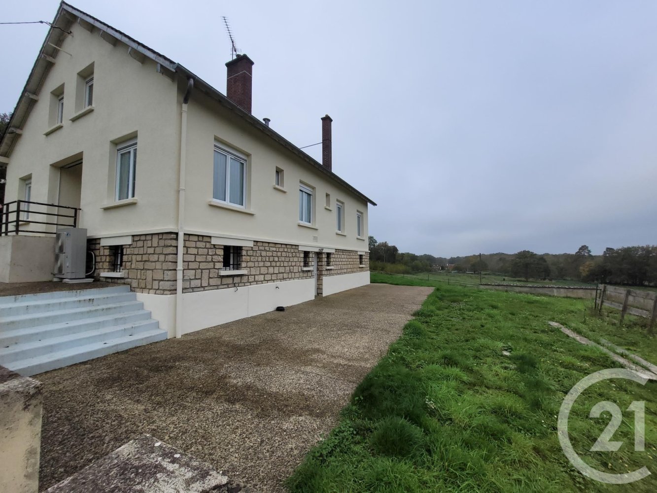 3 bedrooms House in Saint-Aubin-en-Bray, France No. 157265