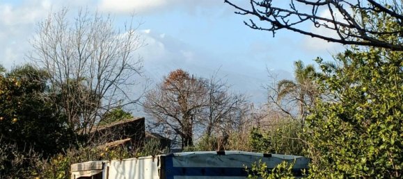 1-salle Terrain à Aci Sant'Antonio, Italy No. 30982 2