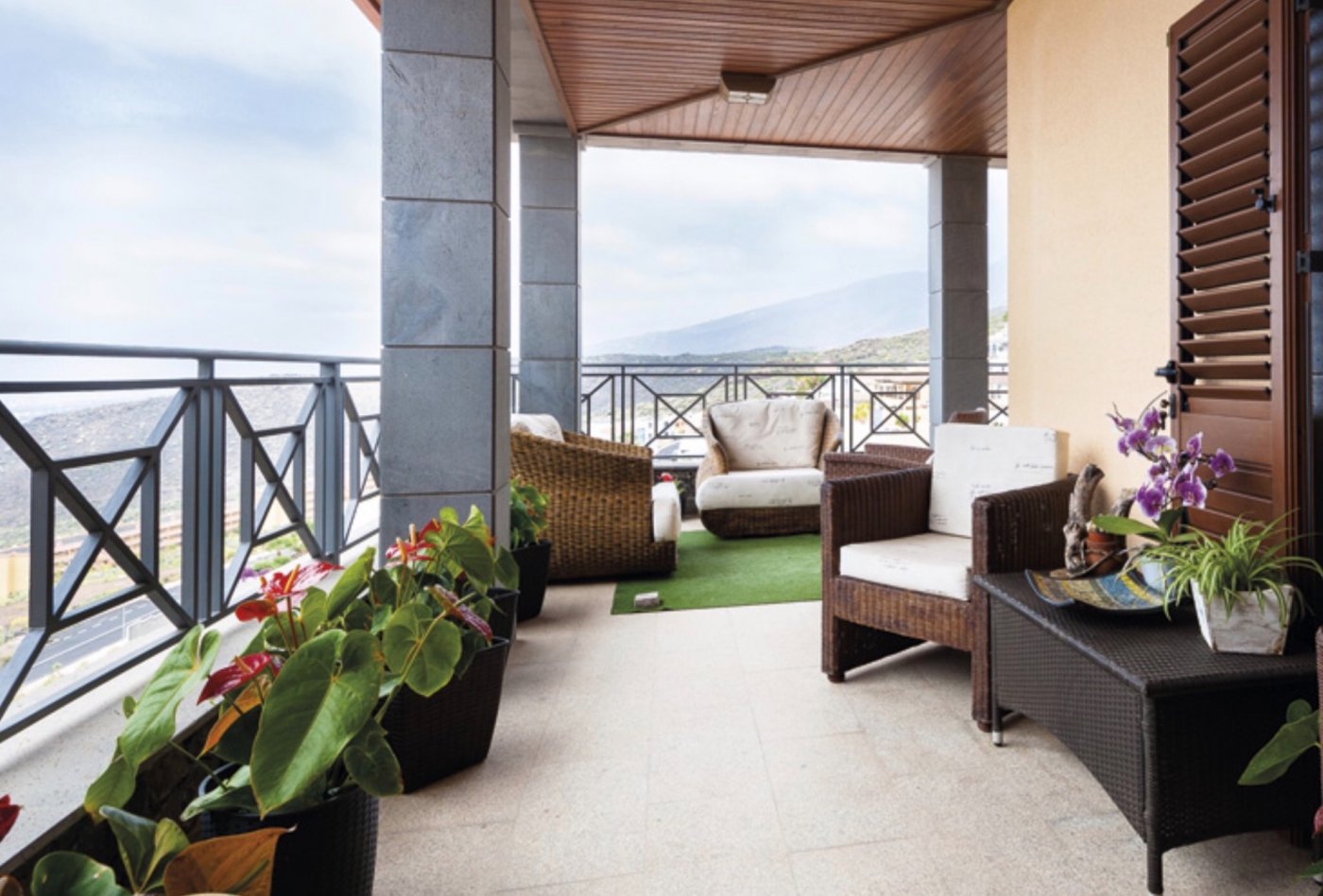 Villa de 5 dormitorios en Adeje, Spain No. 126299