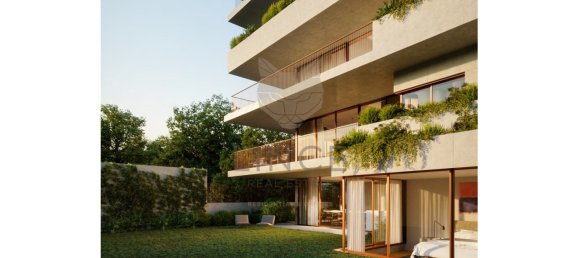 Apartamento de 2 dormitorios en Porto, Portugal No. 62848 17