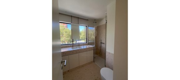 Apartamento de 2 dormitorios en Porto, Portugal No. 62848 13