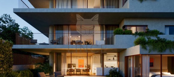 Apartamento de 2 dormitorios en Porto, Portugal No. 62848 14