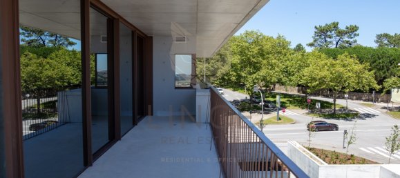 Apartamento de 2 dormitorios en Porto, Portugal No. 62848 9